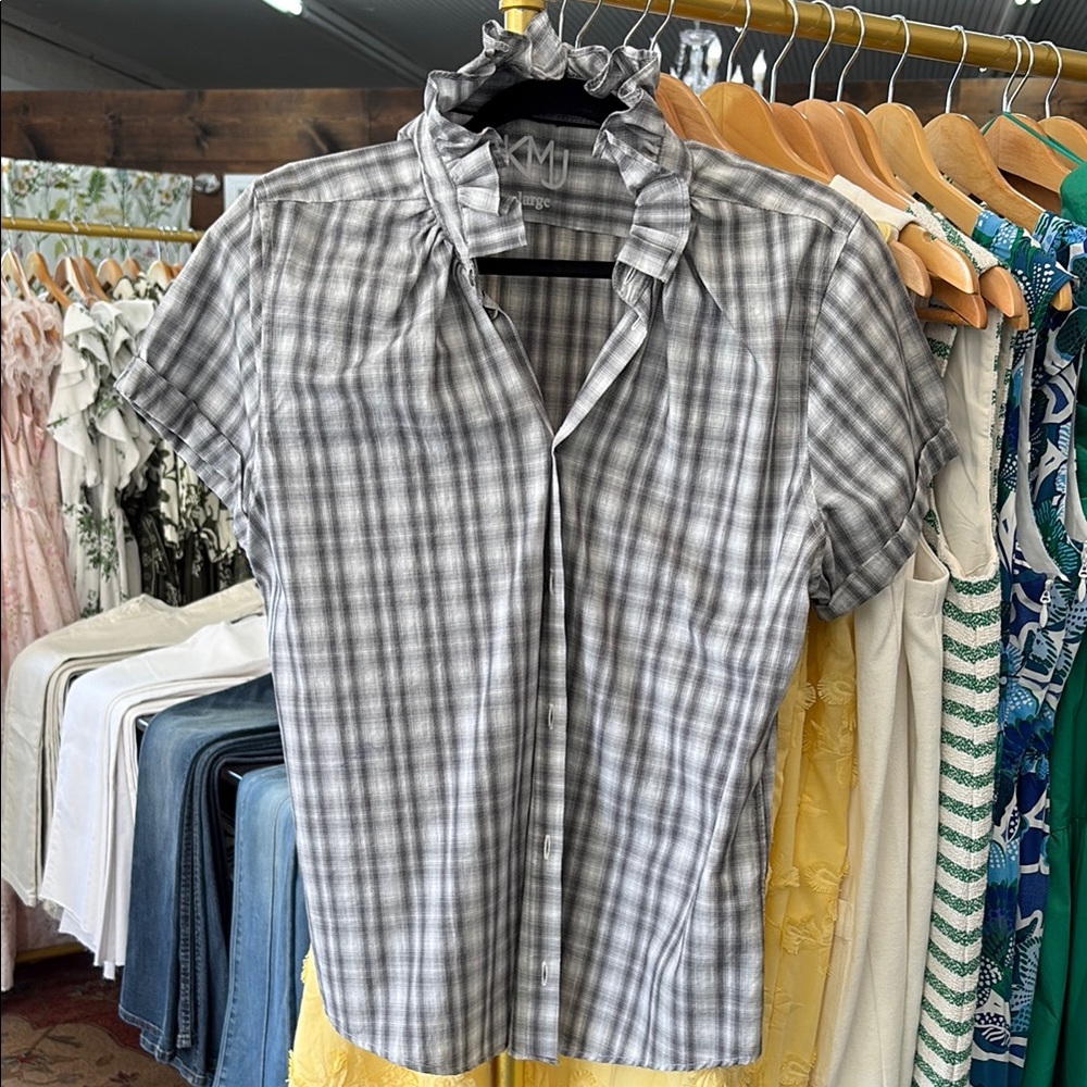 Women's Gray Plaid Top
